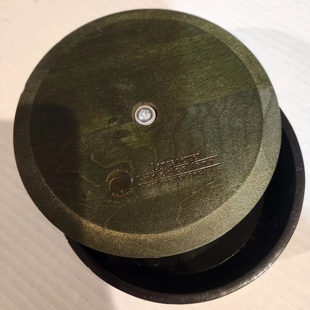 Longaberger 2010 Falling Snowflake Wood Lid Replacement with Base